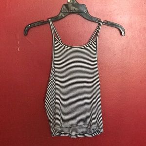 Brandy Melville crop top